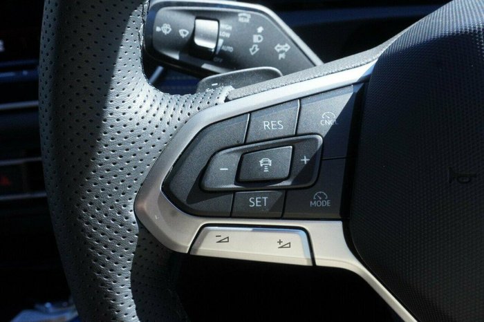 2025 Volkswagen Tiguan 195TSI R-Line