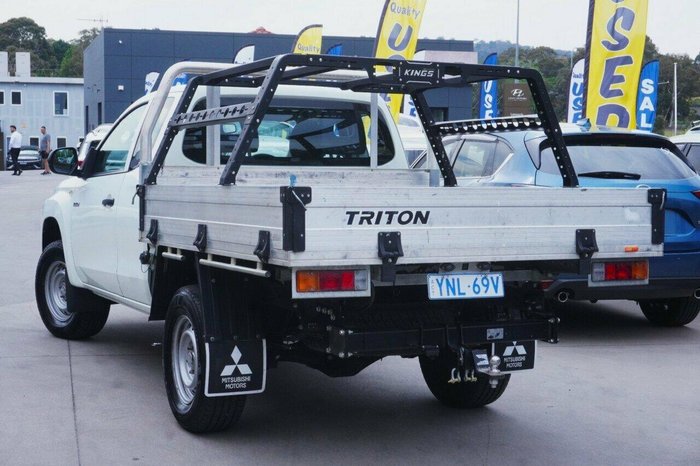 2019 Mitsubishi Triton GLX