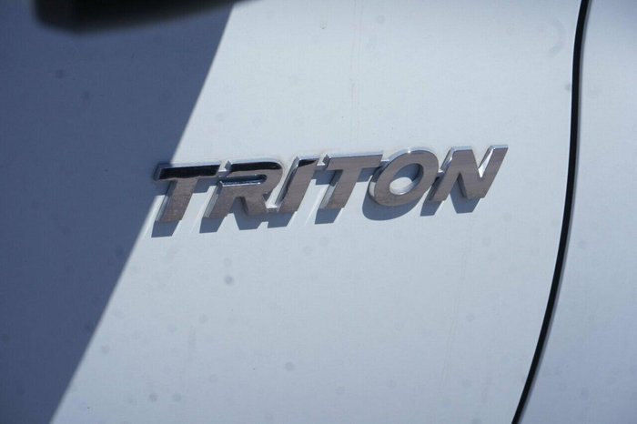 2019 Mitsubishi Triton GLX