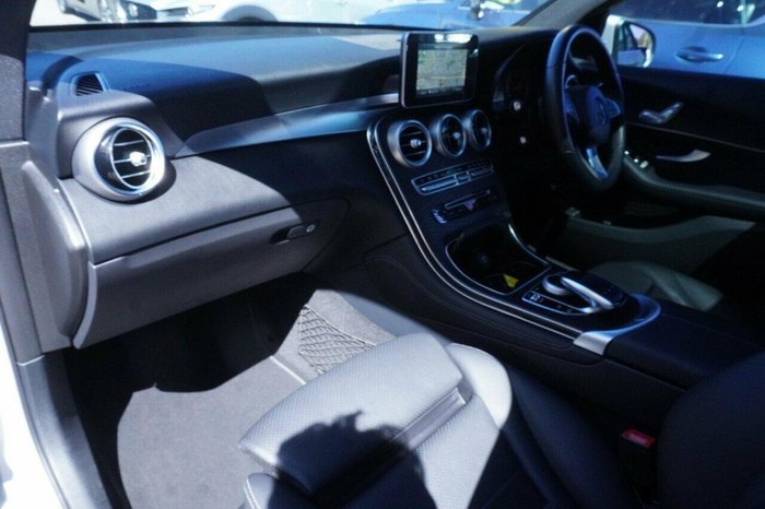 2019 Mercedes-Benz GLC-Class GLC200