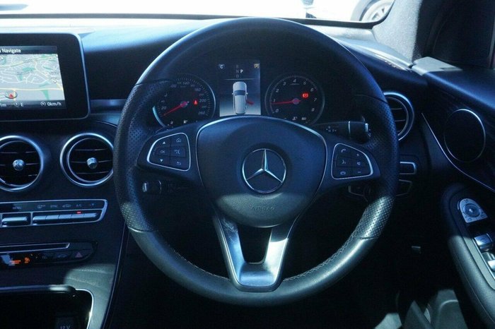 2019 Mercedes-Benz GLC-Class GLC200