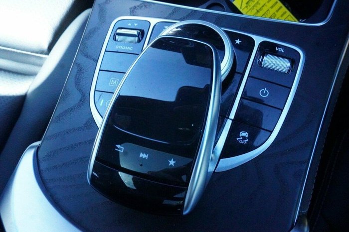 2019 Mercedes-Benz GLC-Class GLC200