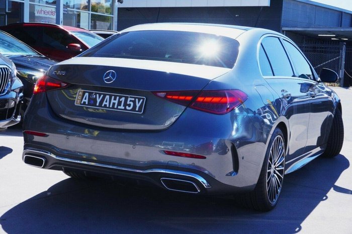 2022 Mercedes-Benz C-Class C300