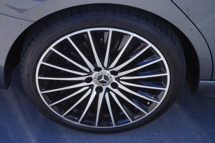 2022 Mercedes-Benz C-Class C300