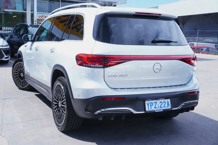 2022 Mercedes-Benz EQB 250