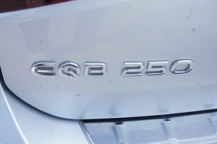 2022 Mercedes-Benz EQB 250