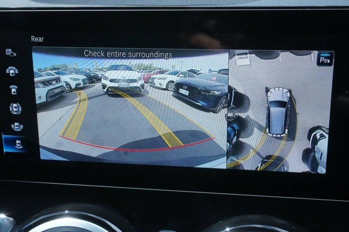 2022 Mercedes-Benz EQB 250