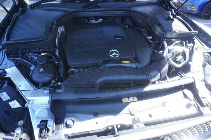 2022 Mercedes-Benz GLC-Class GLC300