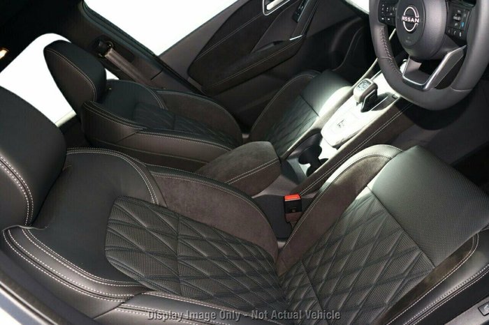 2025 Nissan QASHQAI Ti-L