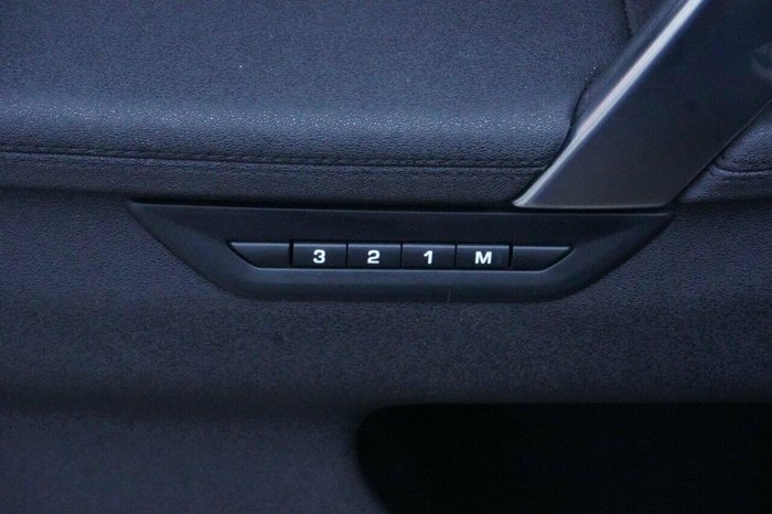 2019 Land Rover Discovery Sport P250 SE