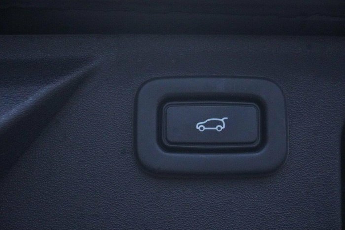 2019 Land Rover Discovery Sport P250 SE