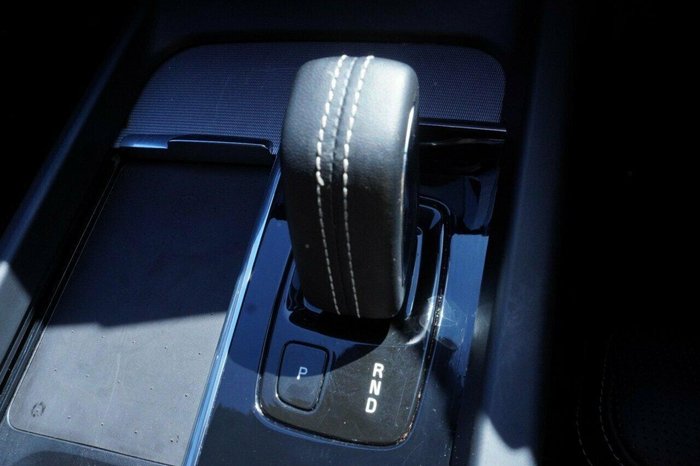 2021 Volvo XC60 B6 R-Design