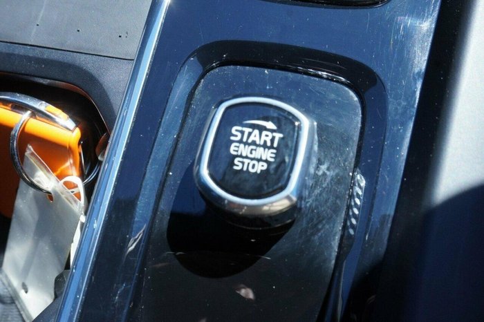 2021 Volvo XC60 B6 R-Design