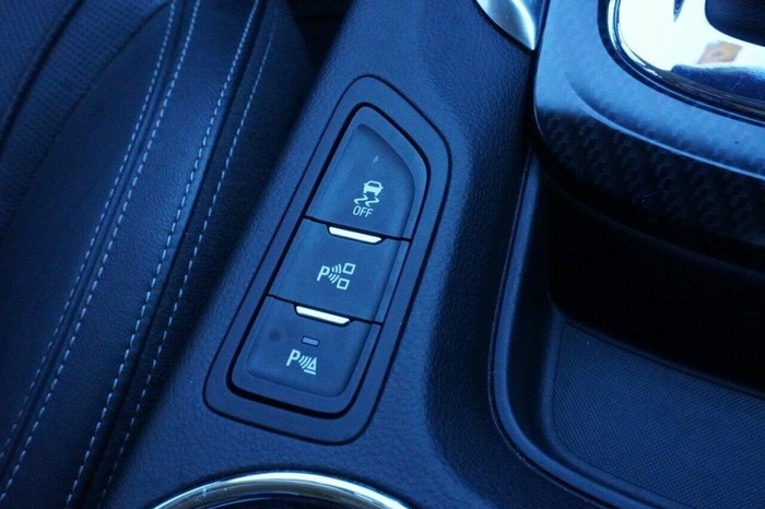 2016 Holden Commodore SS V Redline