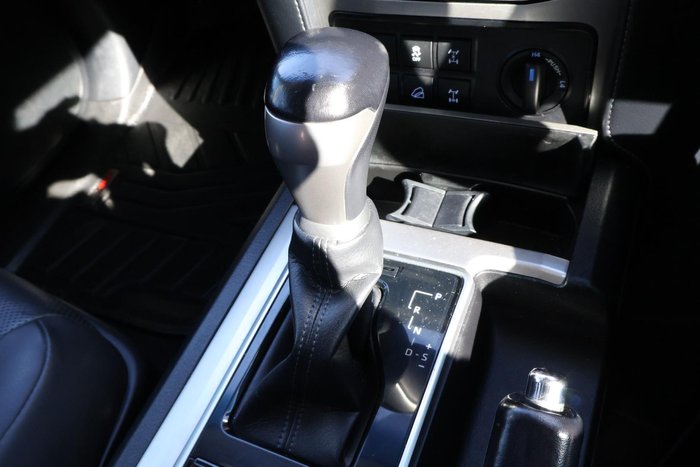 2020 Toyota Landcruiser Prado VX