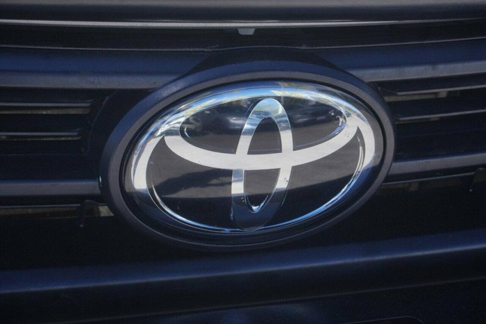 2021 Toyota Hilux SR