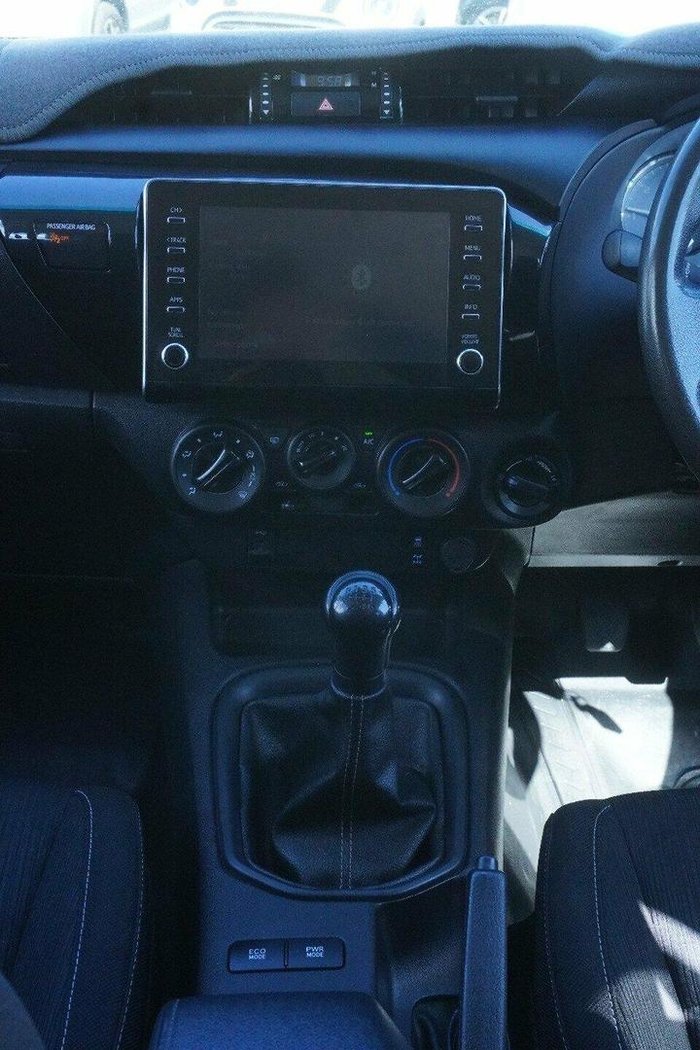 2021 Toyota Hilux SR