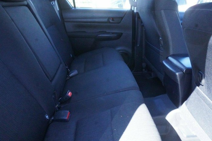 2021 Toyota Hilux SR