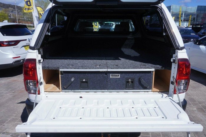 2021 Toyota Hilux SR