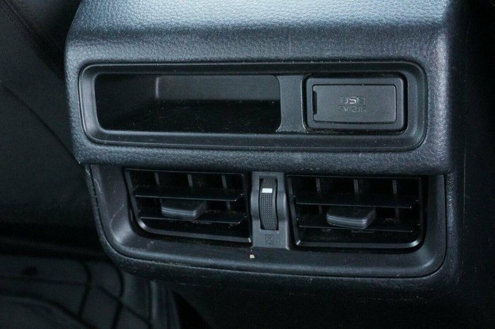 2021 Isuzu D-MAX LS-M