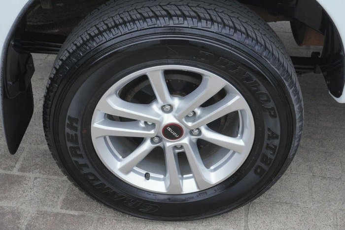 2021 Isuzu D-MAX LS-M