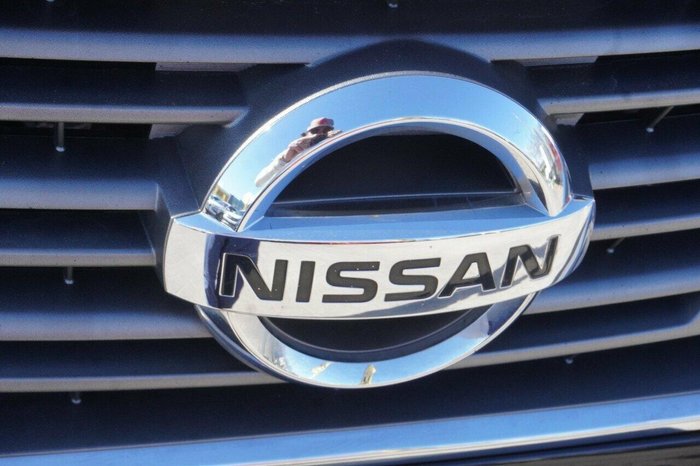 2020 Nissan Navara SL