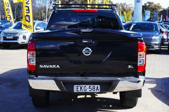 2020 Nissan Navara SL
