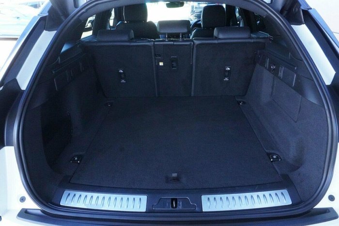 2024 Land Rover Range Rover Velar P250 Dynamic SE