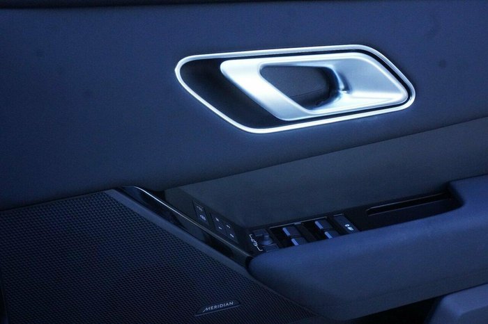 2024 Land Rover Range Rover Velar P250 Dynamic SE