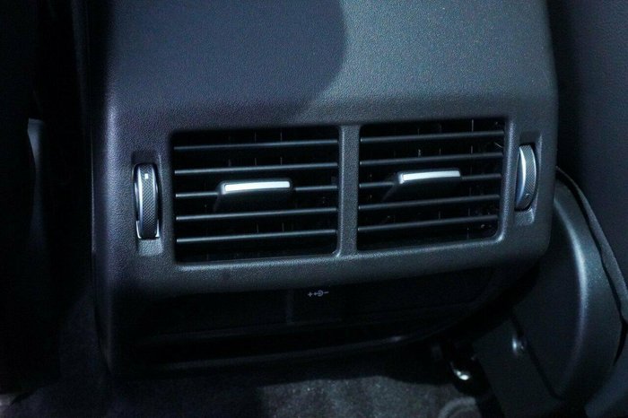 2022 Jaguar E-PACE P250 R-Dynamic SE