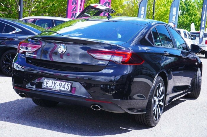 2018 Holden Commodore RS