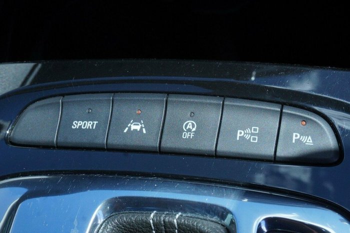 2018 Holden Commodore RS