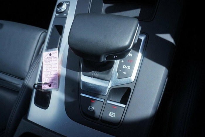 2021 Audi Q5 40 TDI Sport