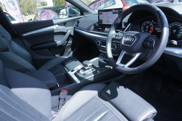 2021 Audi Q5 40 TDI Sport