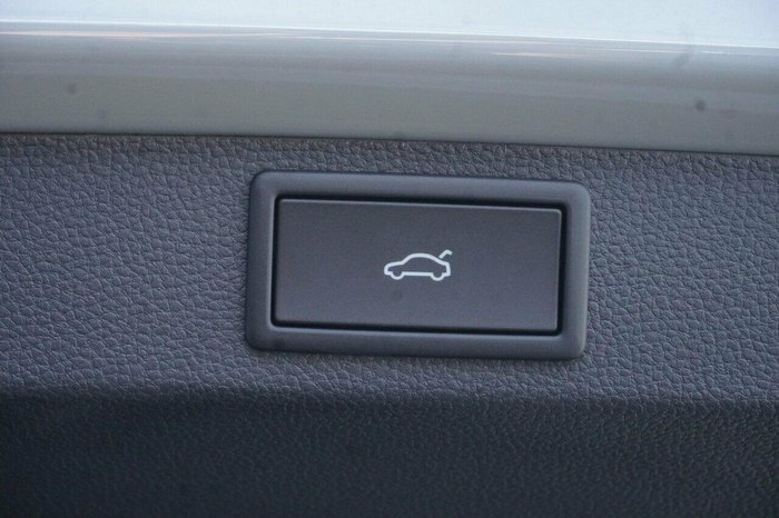 2024 SKODA Karoq 140TSI Sportline