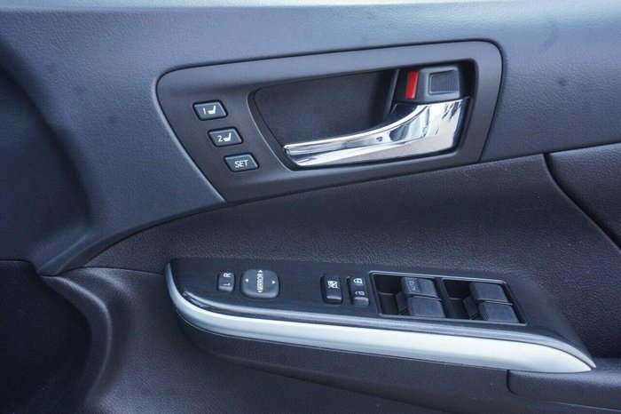 2017 Toyota Aurion Presara