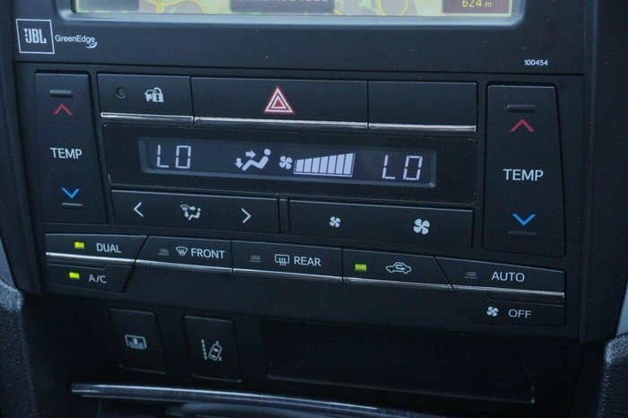 2017 Toyota Aurion Presara