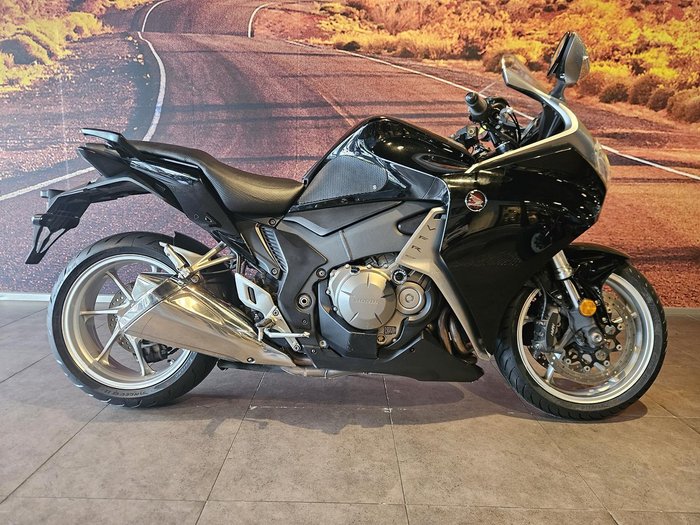 2013 Honda VFR1200F ABS (VFR1200FA) VFR Black