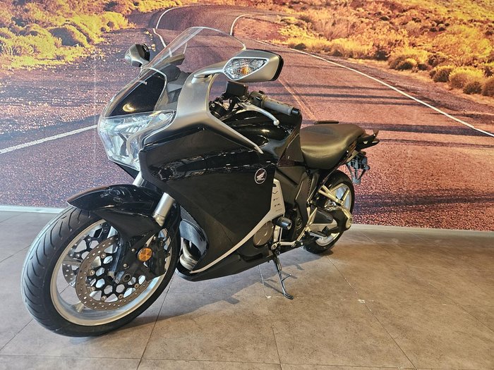 2013 Honda VFR1200F ABS (VFR1200FA) VFR Black
