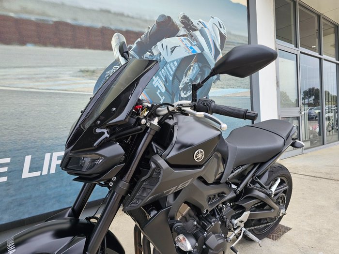 2017 Yamaha MT-09A Black