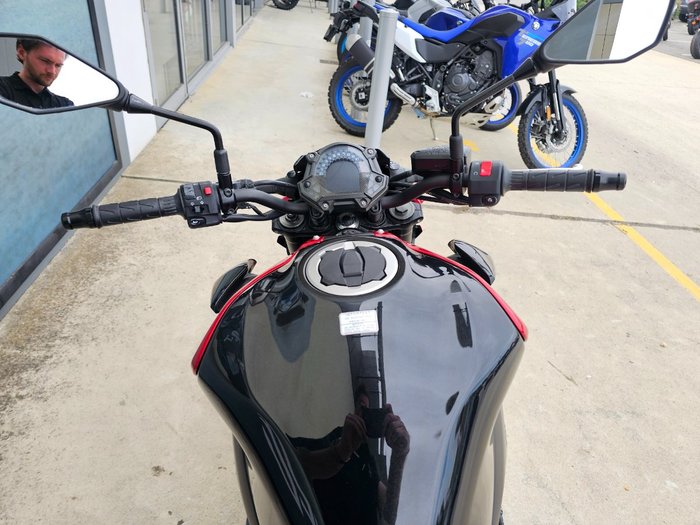 2018 Kawasaki ZR 900 Black
