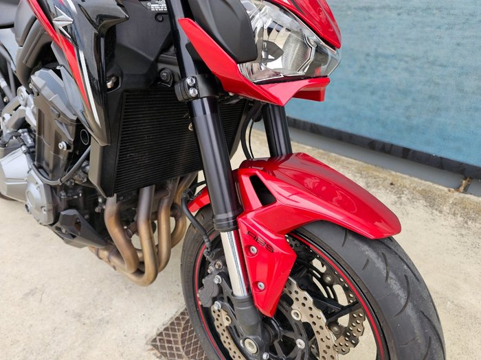 2018 Kawasaki ZR 900 Black
