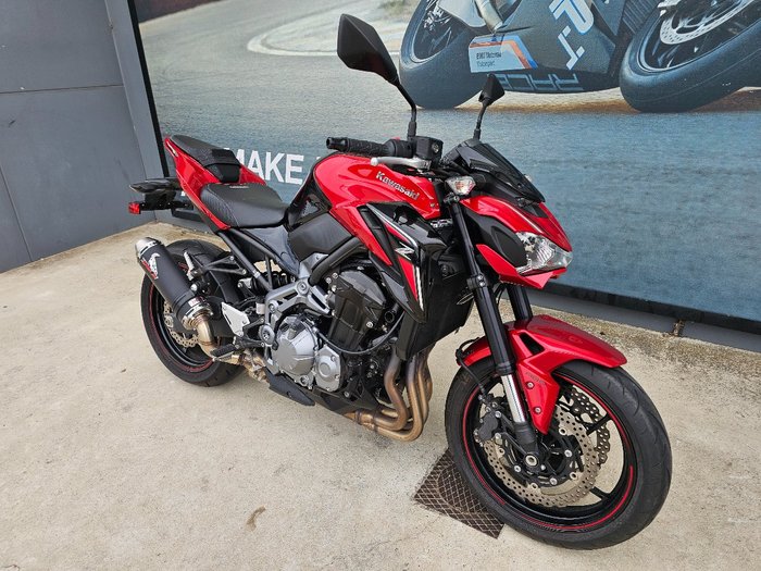 2018 Kawasaki ZR 900 Black