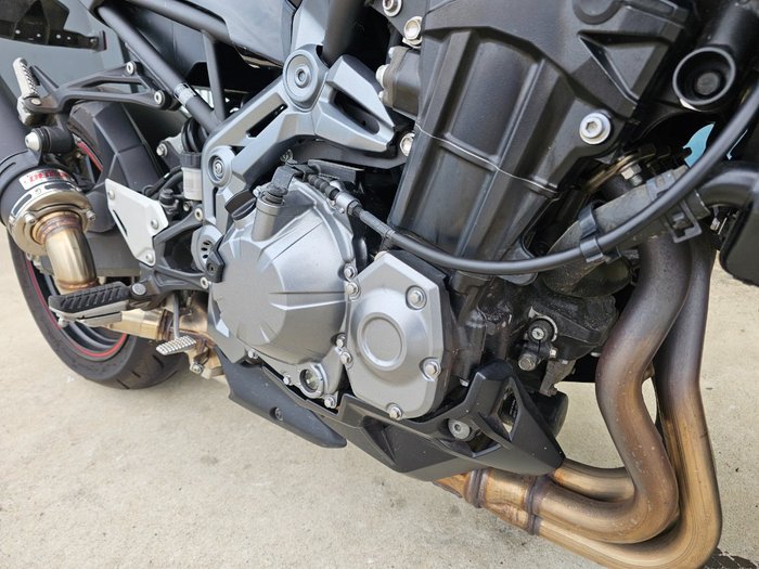 2018 Kawasaki ZR 900 Black