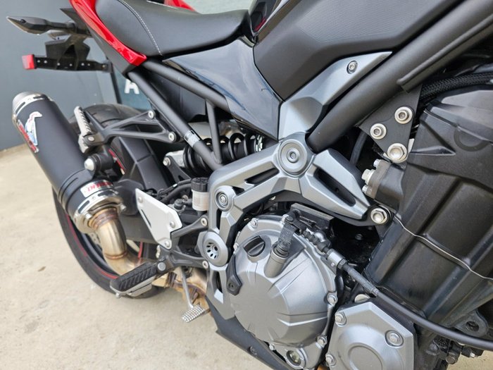 2018 Kawasaki ZR 900 Black