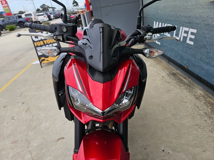 2018 Kawasaki ZR 900 Black