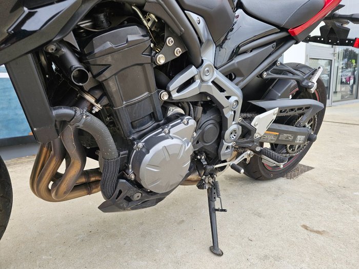 2018 Kawasaki ZR 900 Black