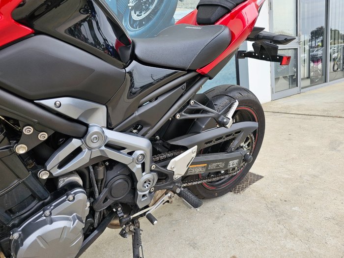 2018 Kawasaki ZR 900 Black