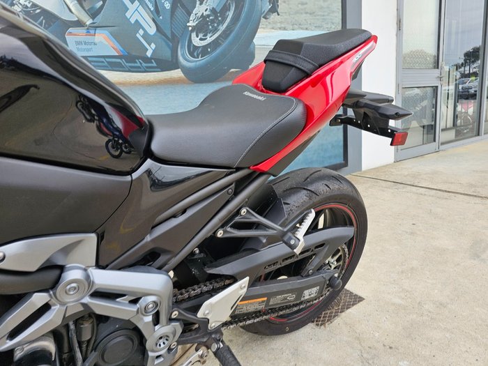 2018 Kawasaki ZR 900 Black