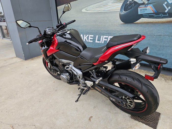 2018 Kawasaki ZR 900 Black